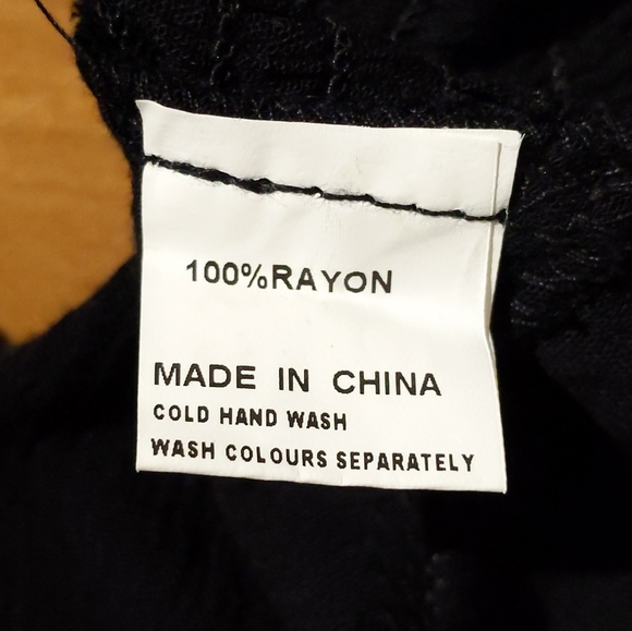 LF Into Ruffle Strap Crop Top - Picture 7 of 8